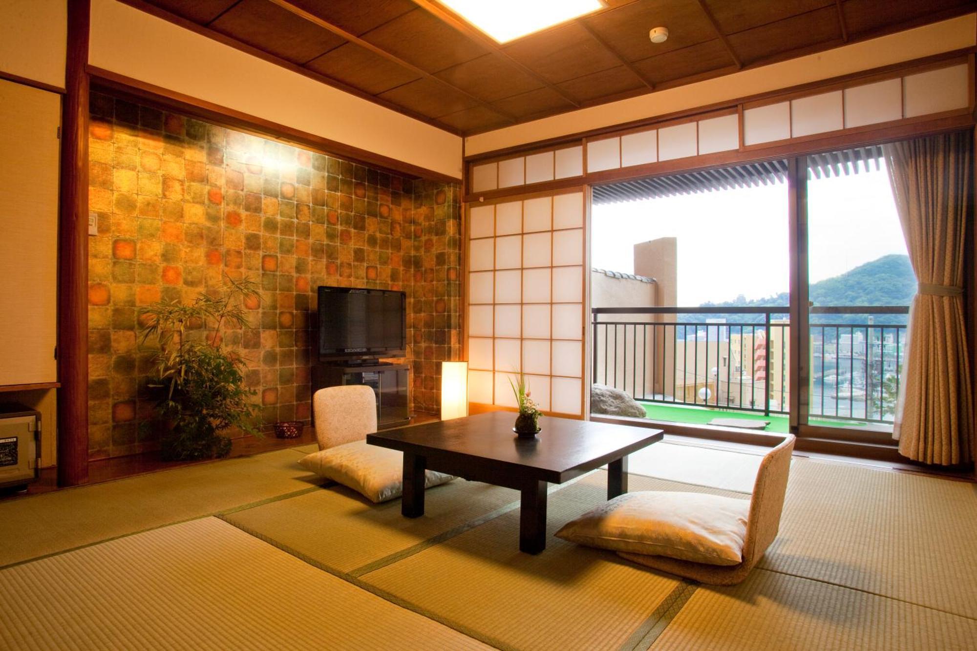 Yuyado Ichibanchi Hotel Атами Екстериор снимка